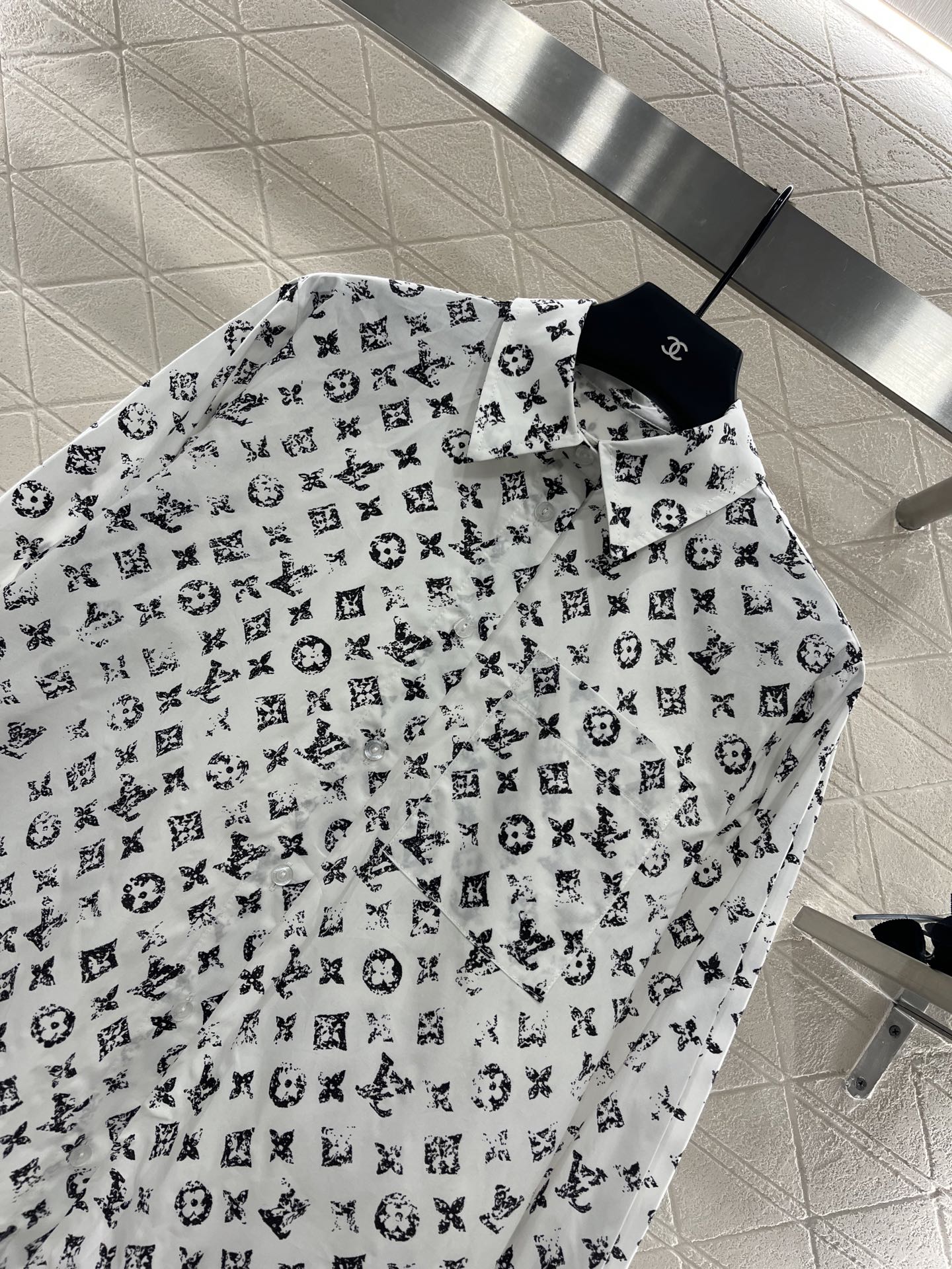 25 new products Long-sleeved shirt