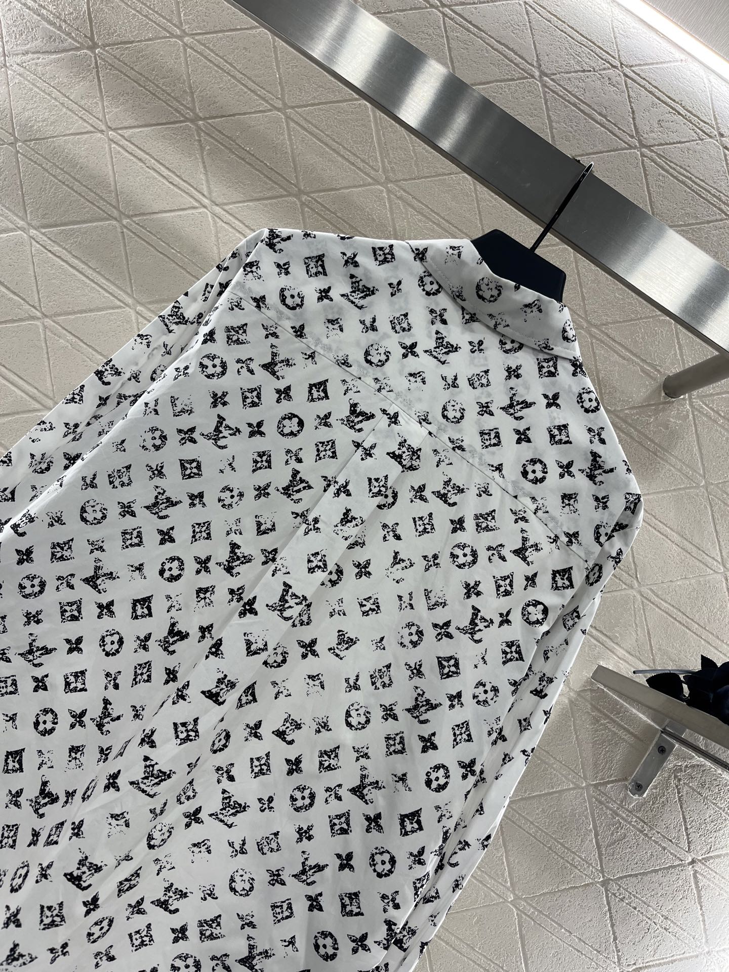 25 new products Long-sleeved shirt