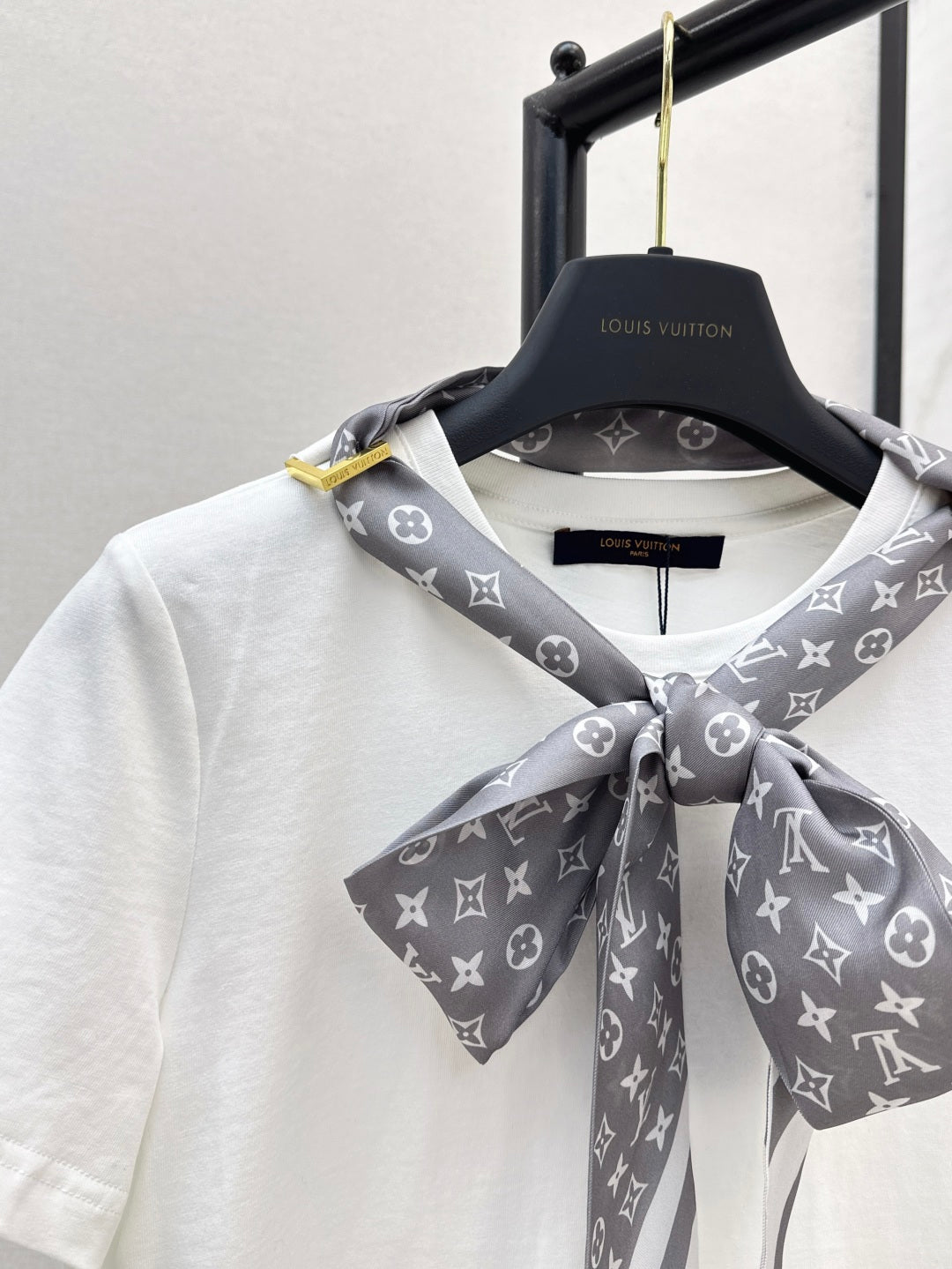 25ss scarf t-shirt