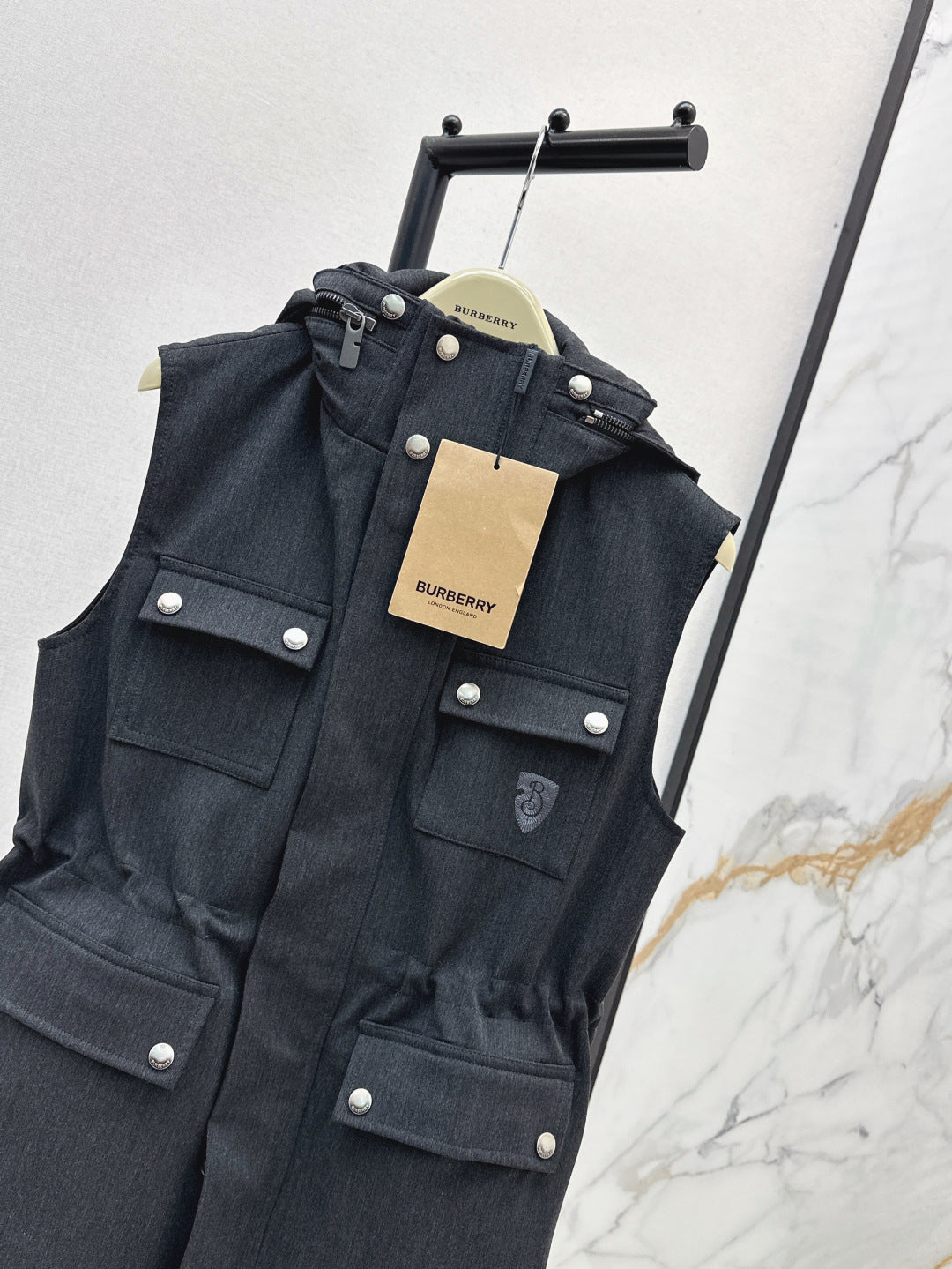25fw embroidered vest