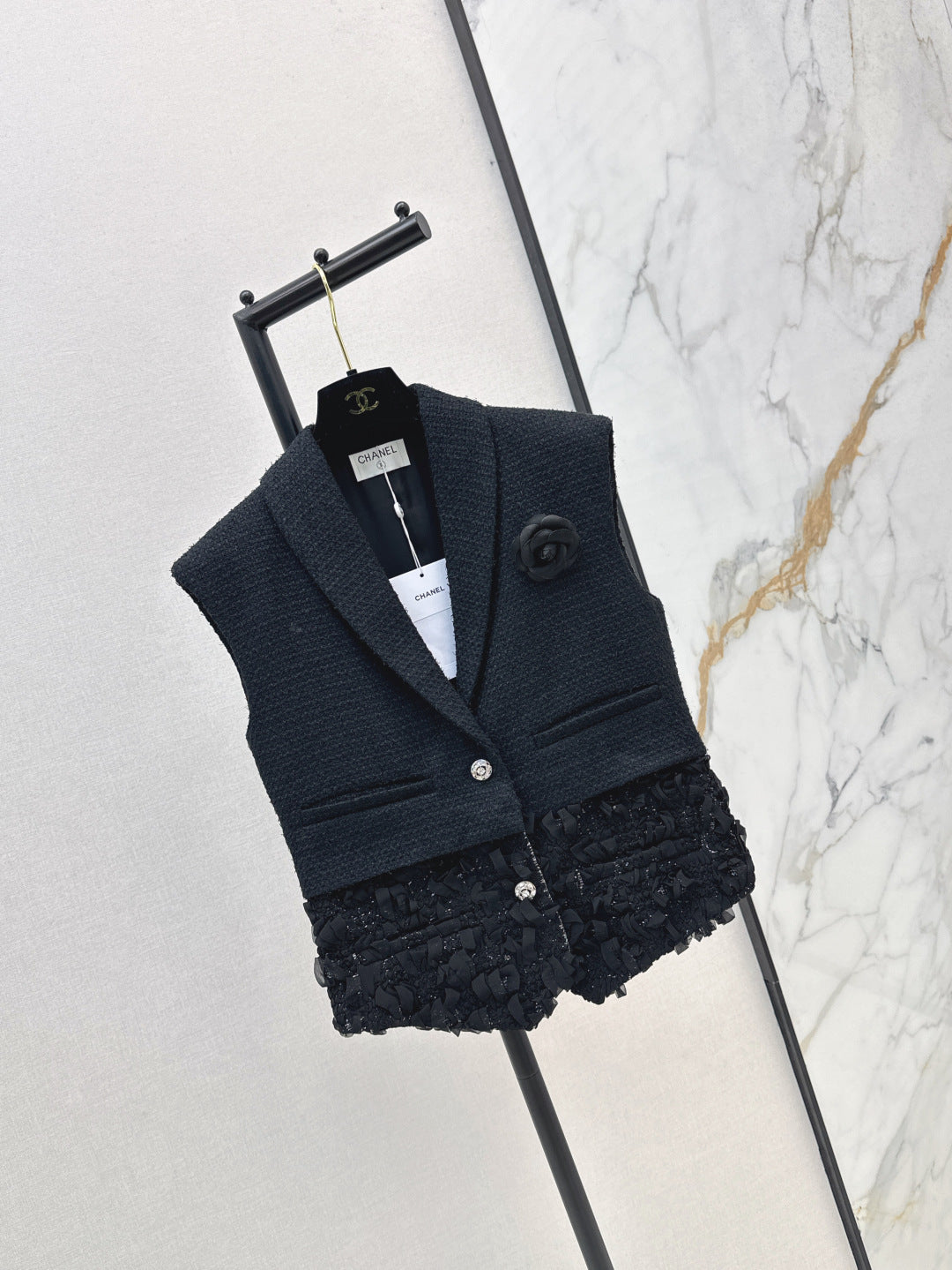 25 patchwork lace woven vest