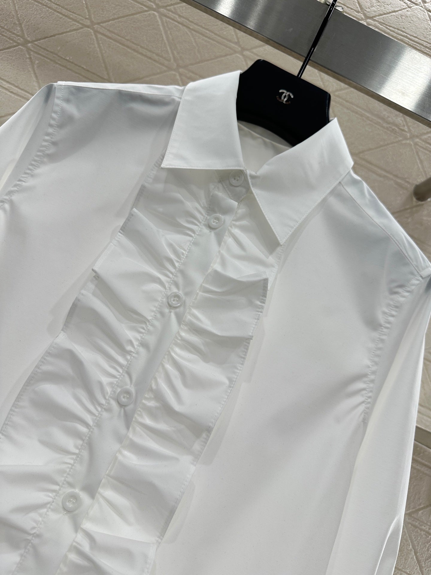 25 New Arrival Long-sleeved shirt