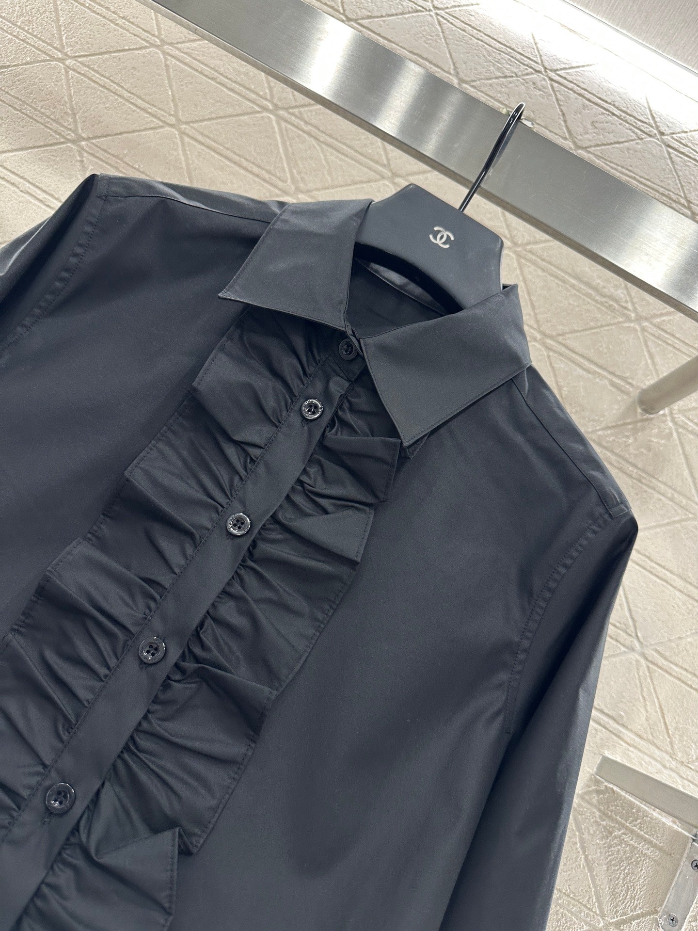 25 New Arrival Long-sleeved shirt