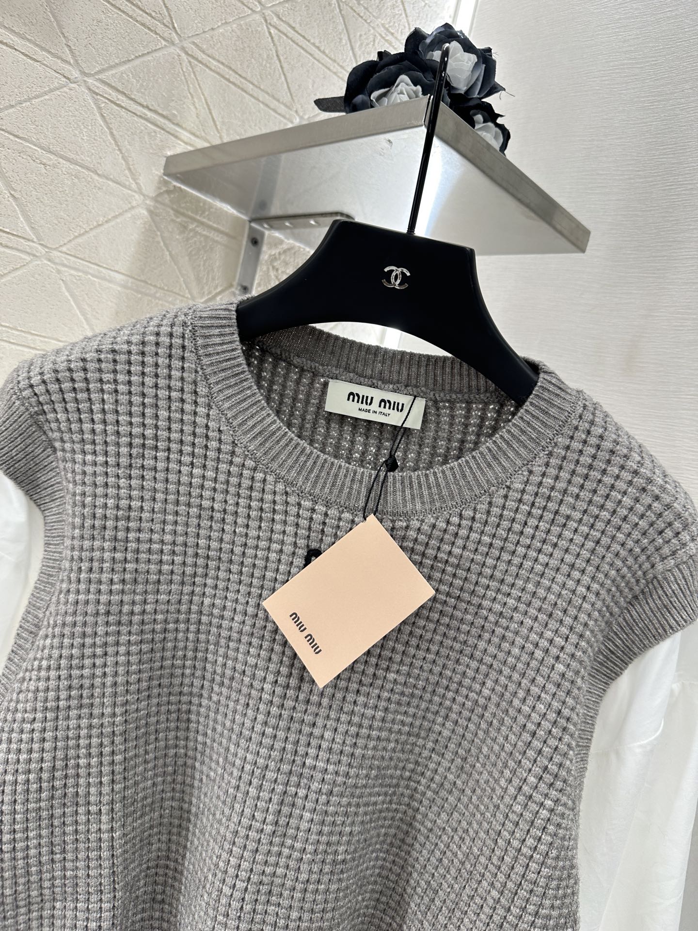 25 New Arrival Knitted long-sleeved top