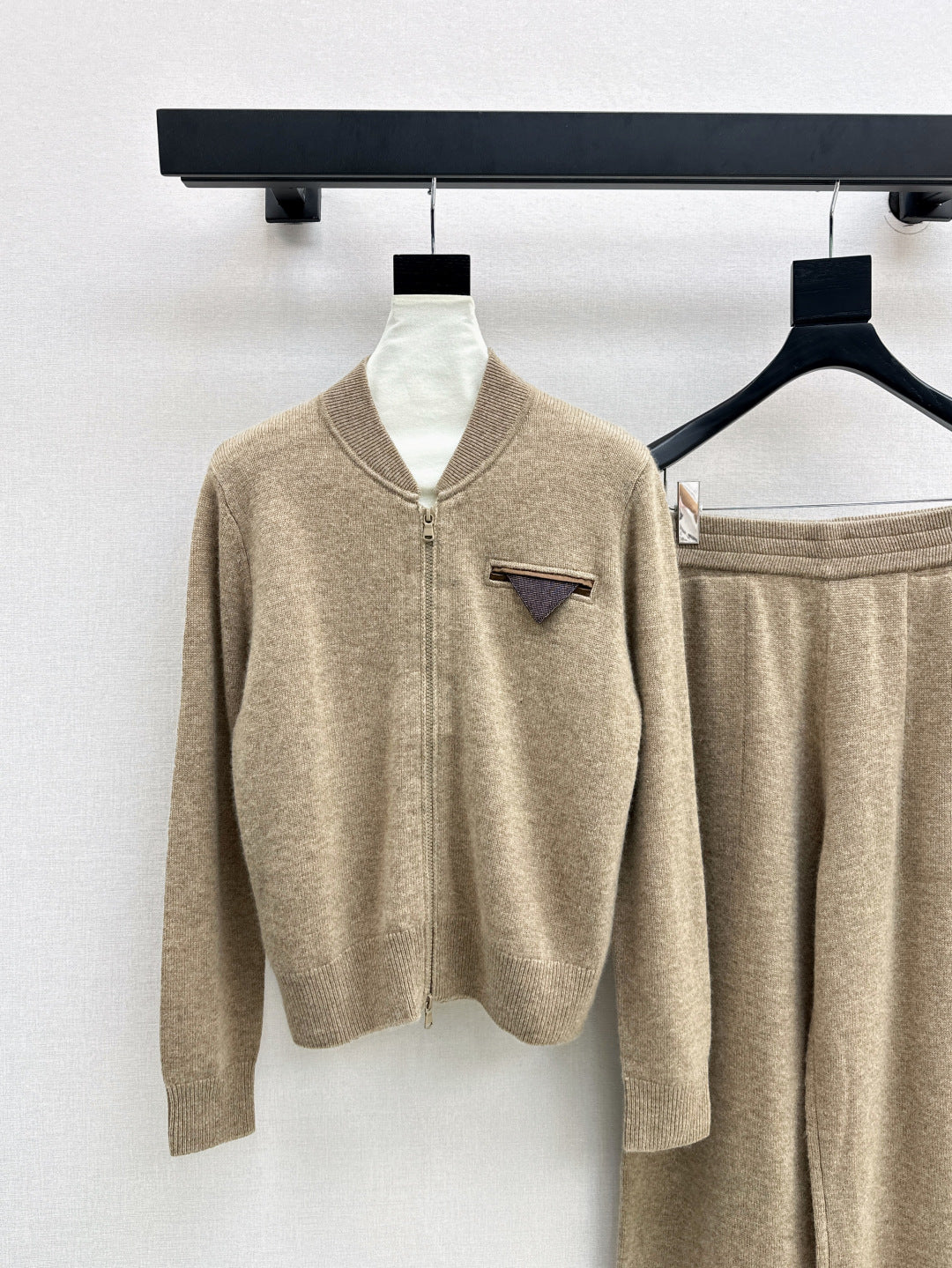 25fw cashmere suit