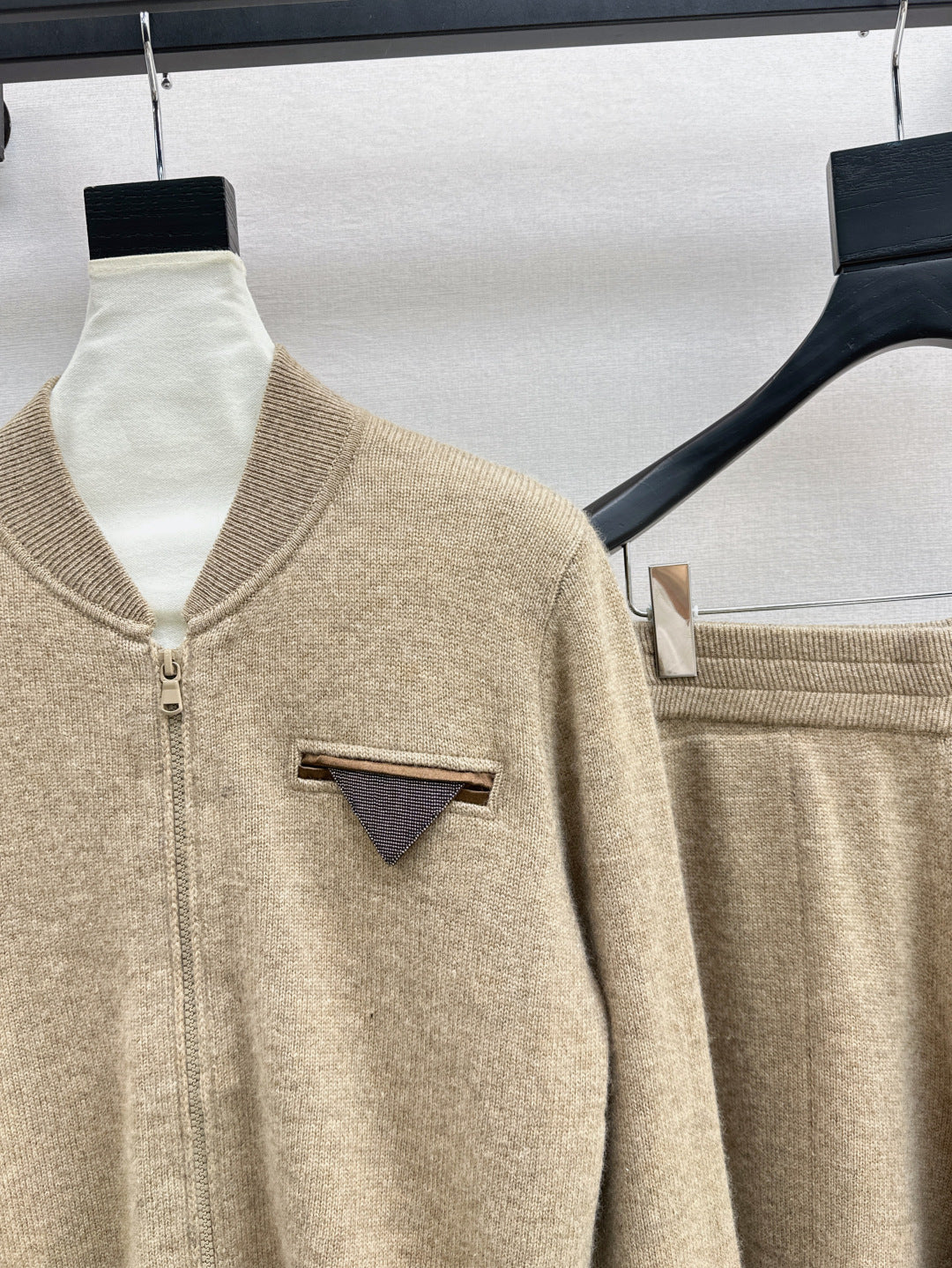 25fw cashmere suit