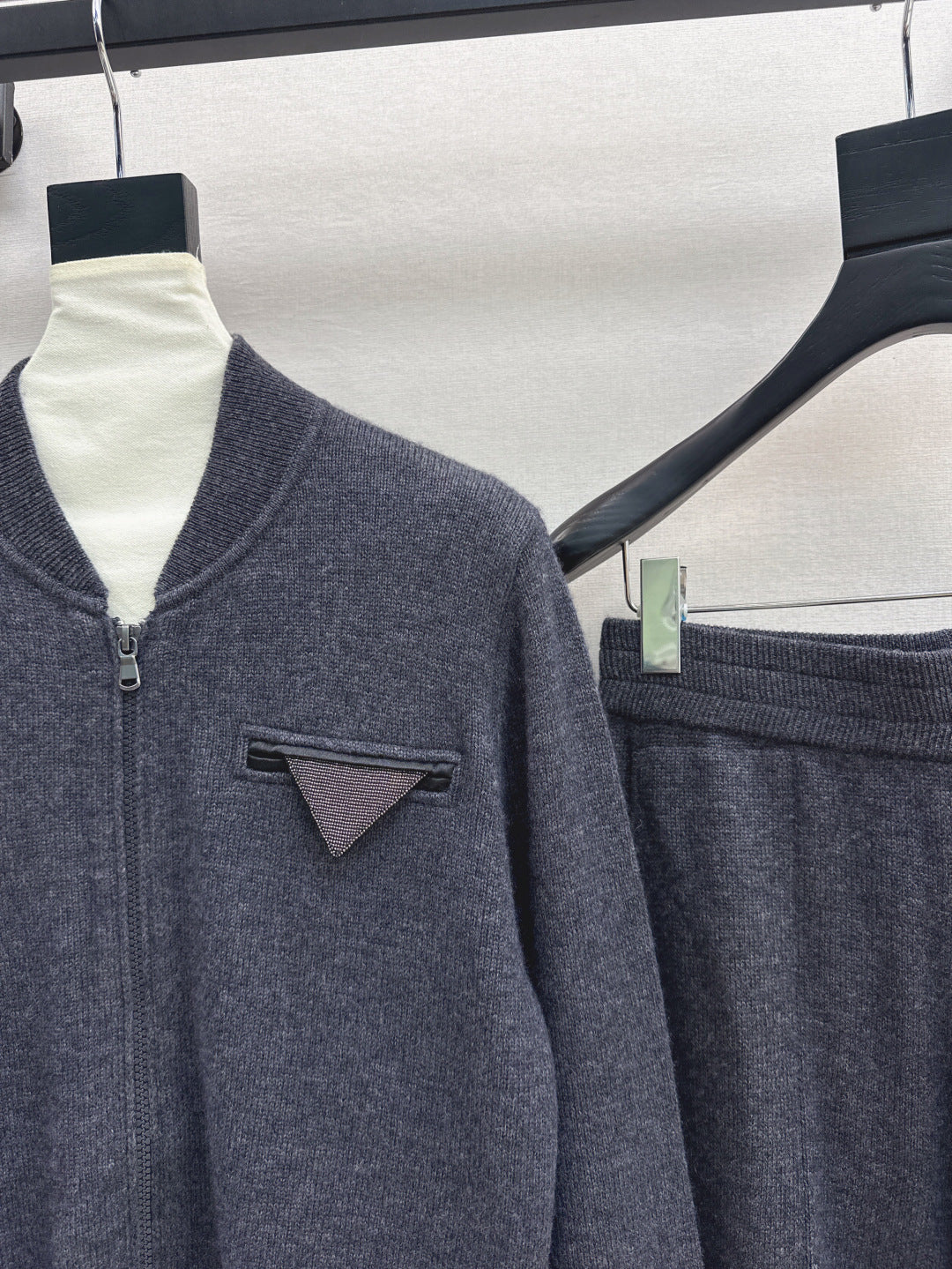 25fw cashmere suit