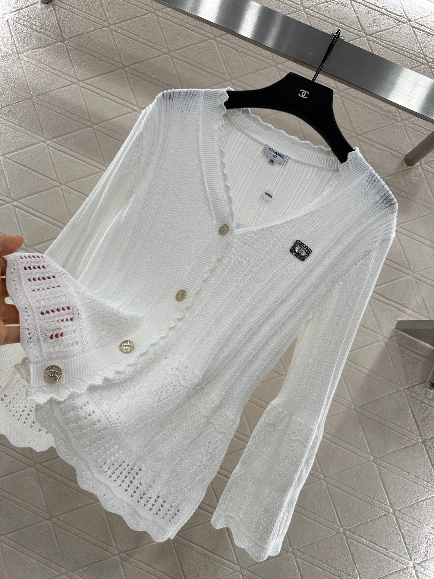 25 New Arrival Knitted Cardigan