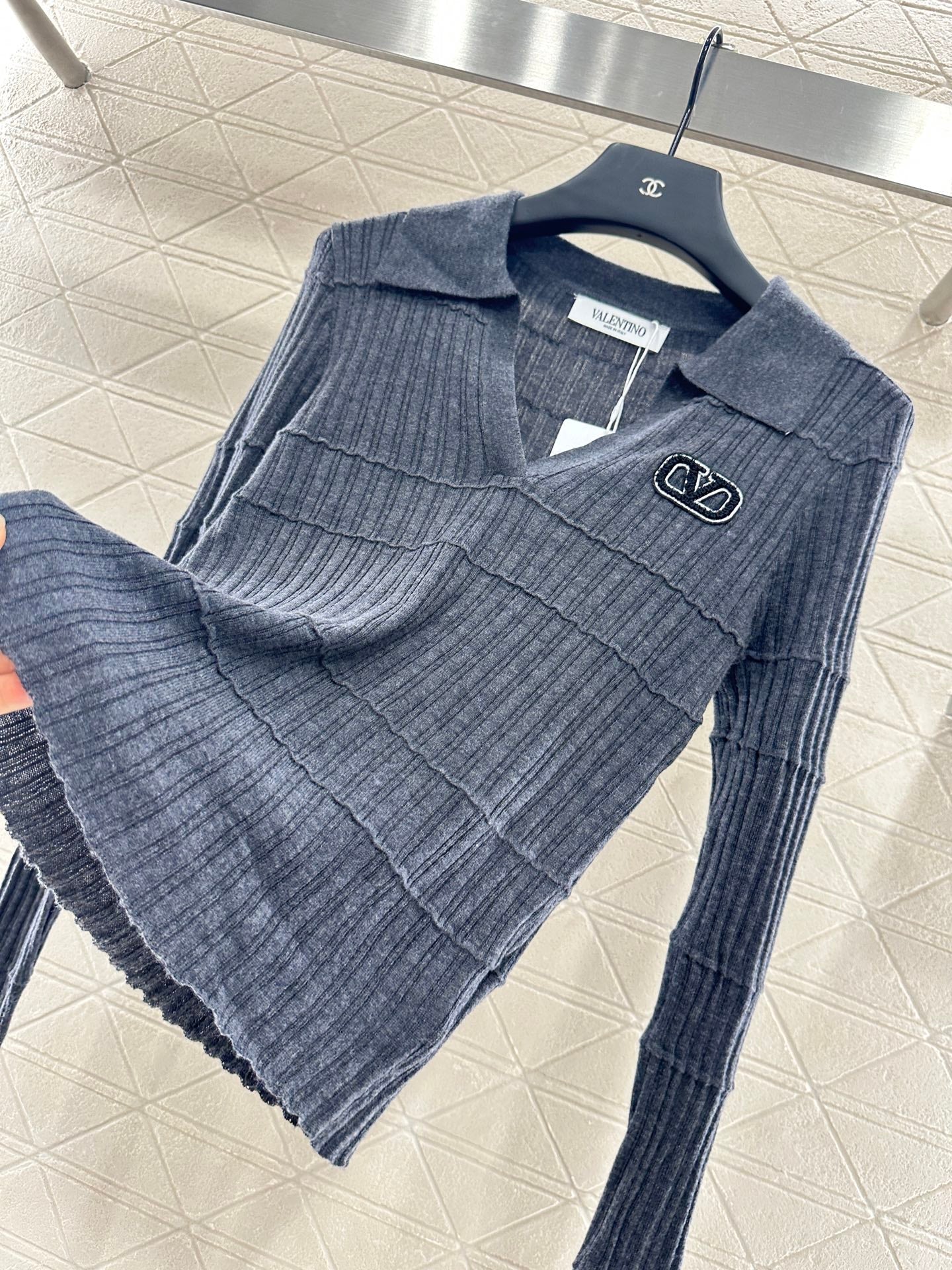 25 New Arrival Lapel Knit Top