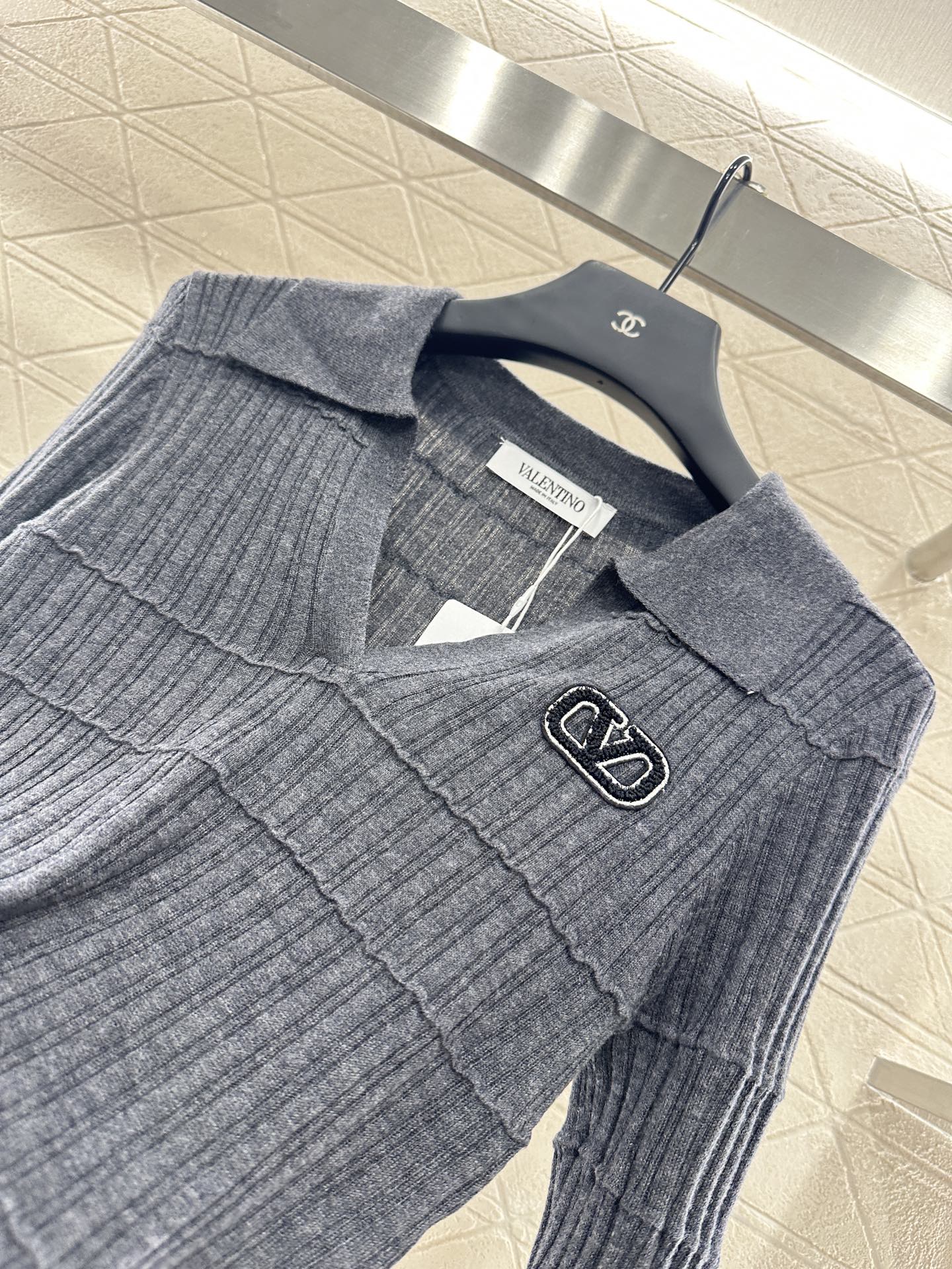 25 New Arrival Lapel Knit Top