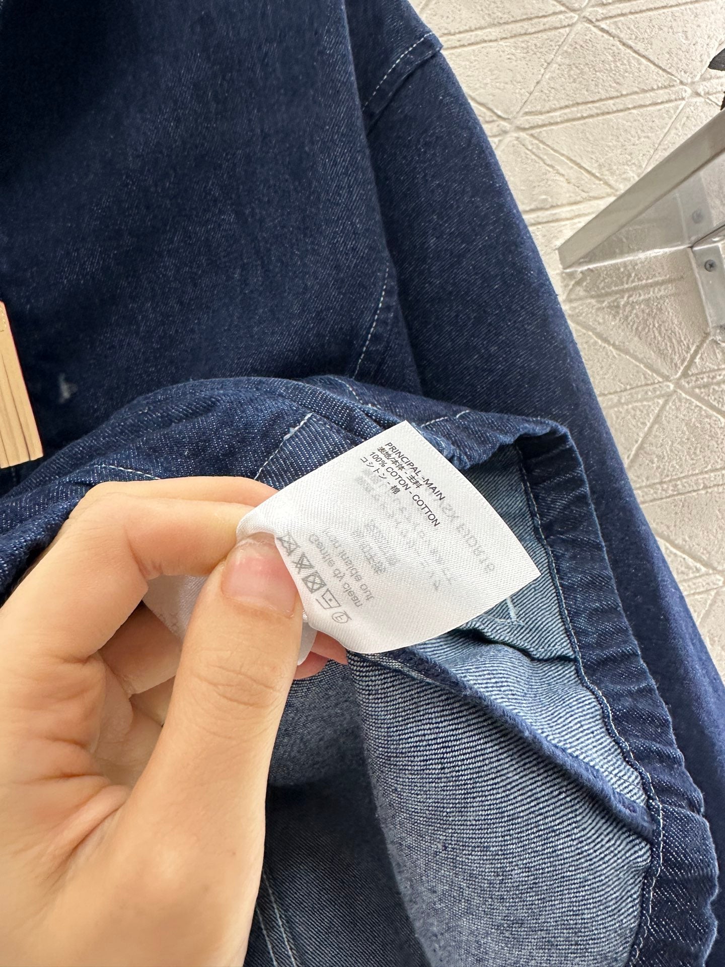 25 New Arrivals Jacket and Pants Set