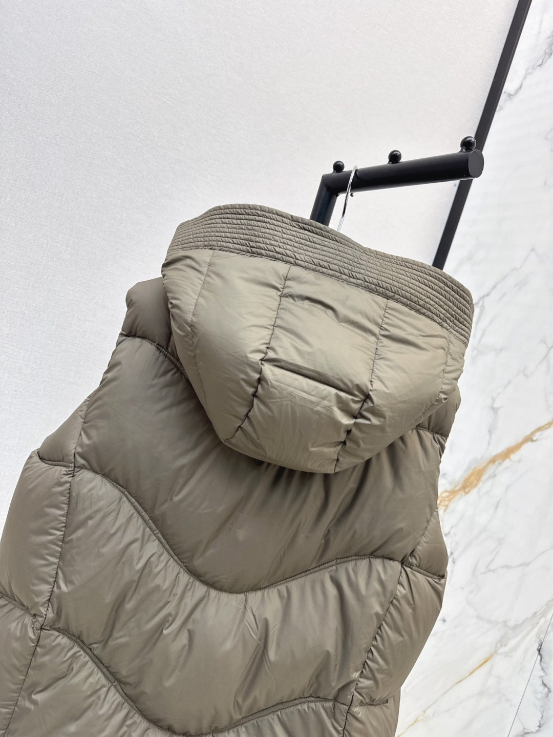 Max 25ss down vest