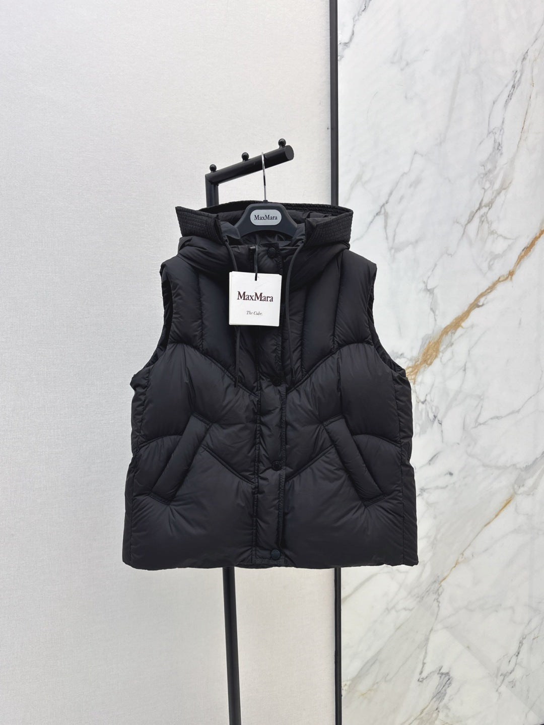 Max 25ss down vest