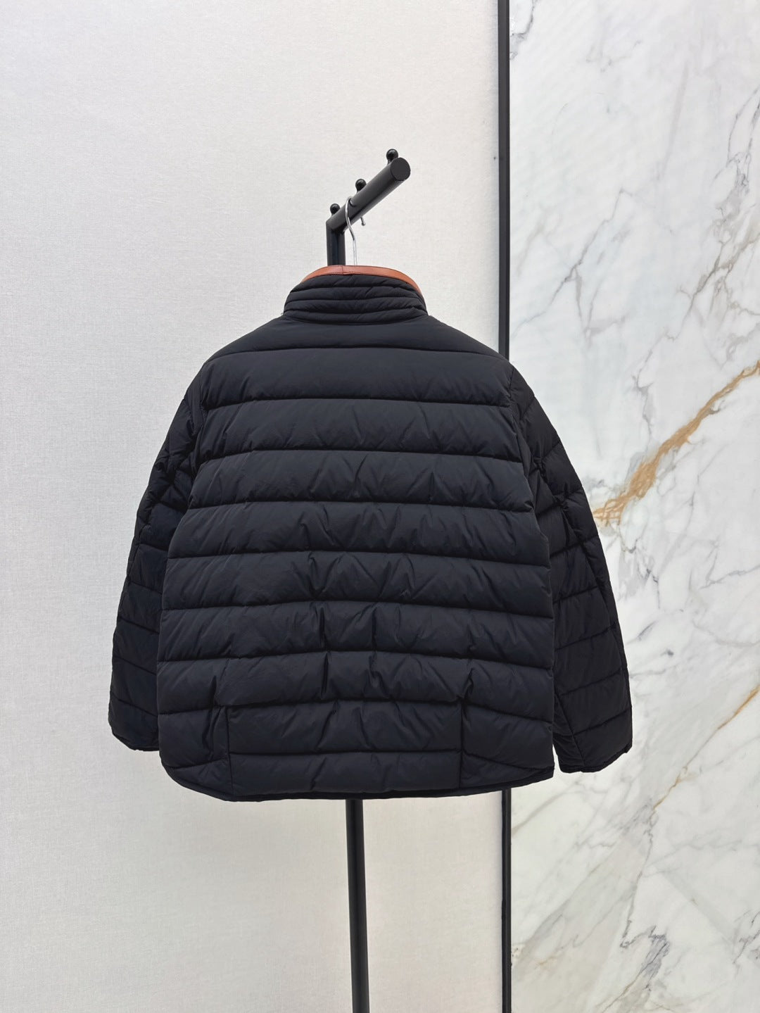 Bur 25fw down jacket