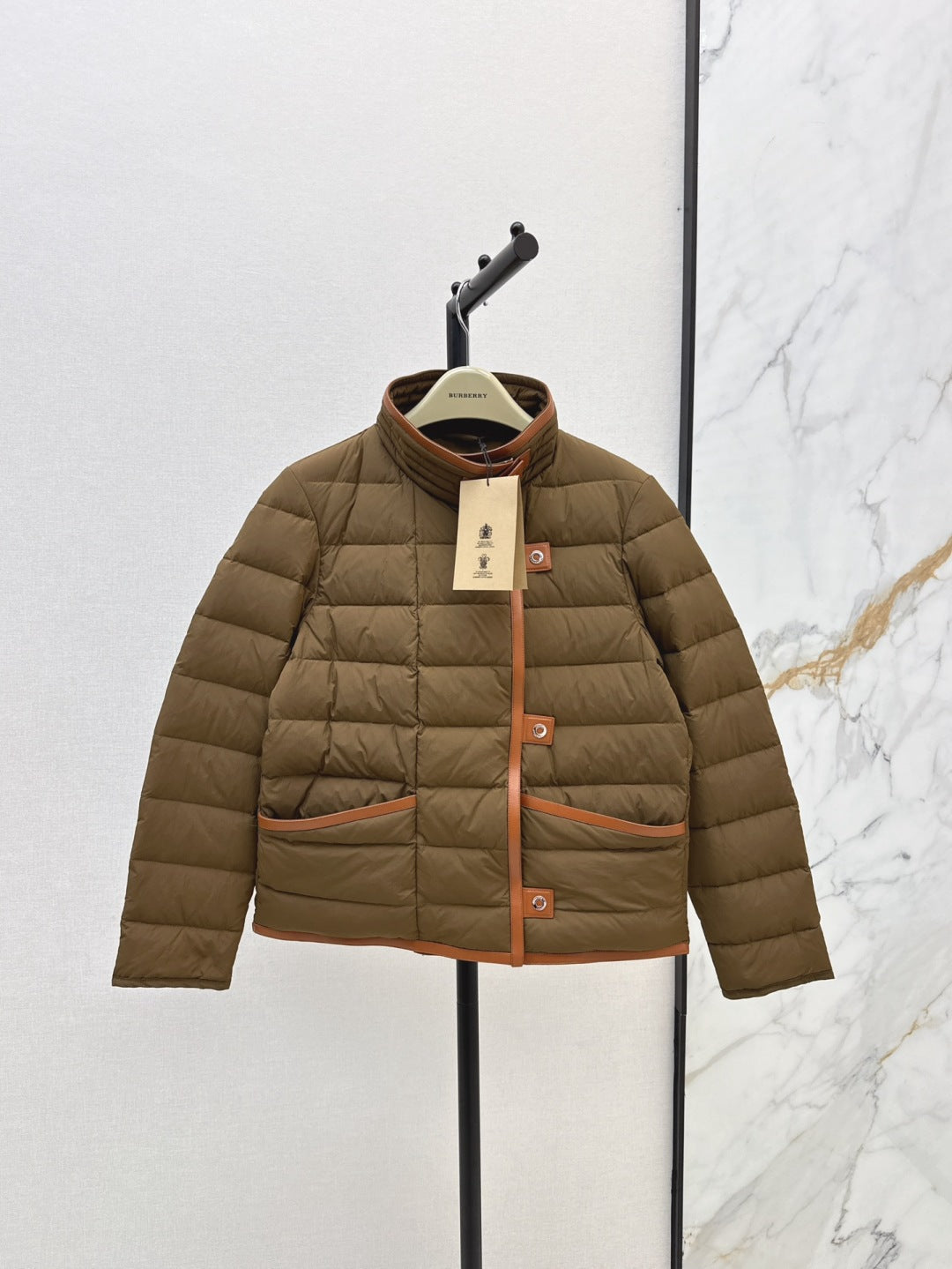 Bur 25fw down jacket