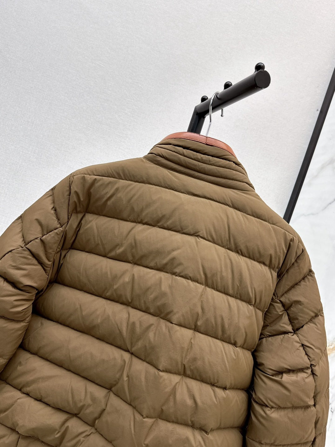 Bur 25fw down jacket