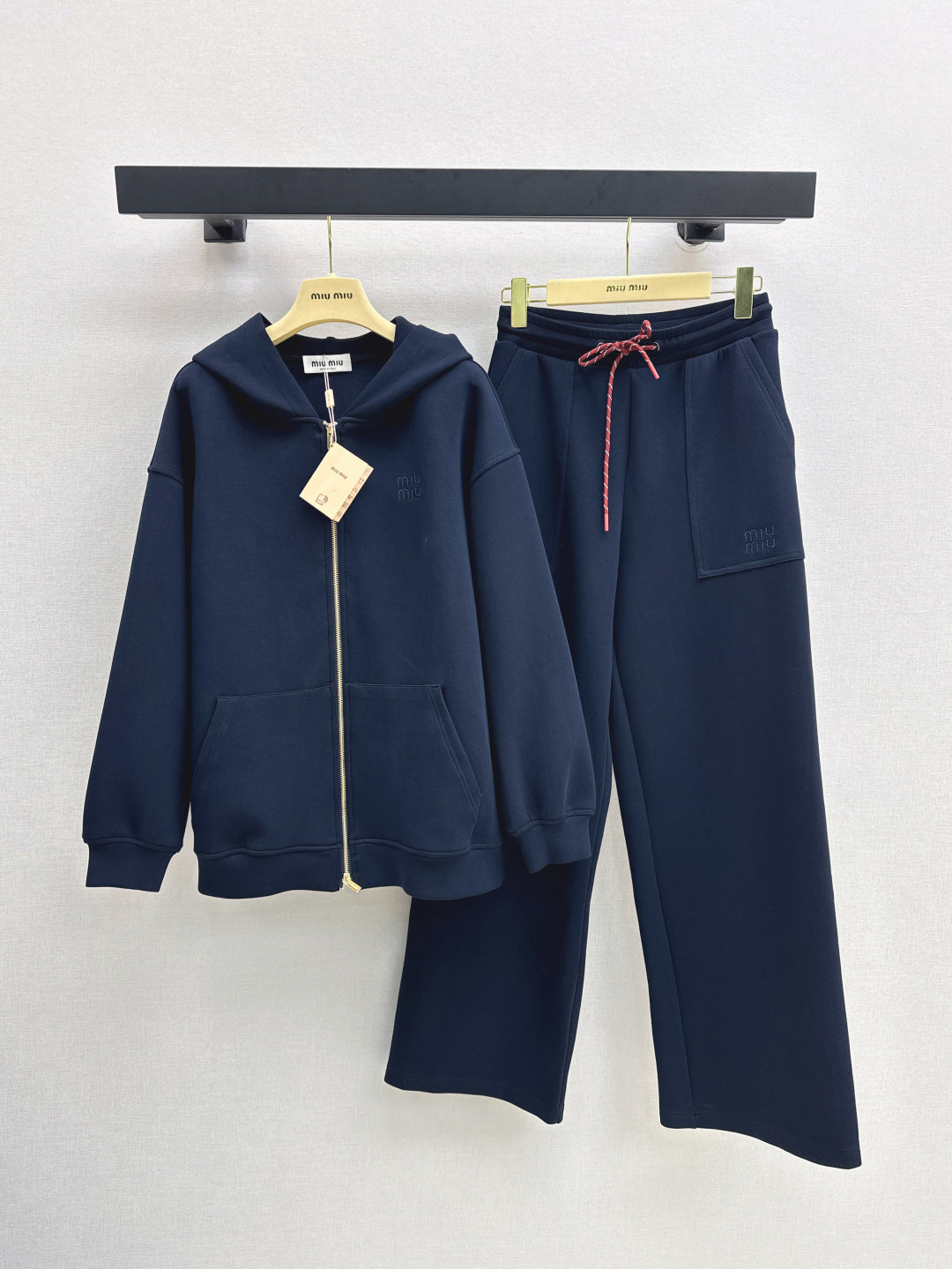 25fw tracksuit