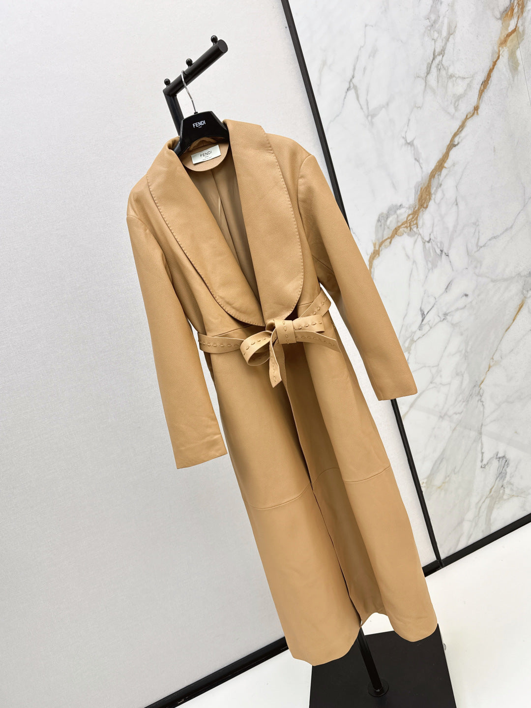 25fw leather coat