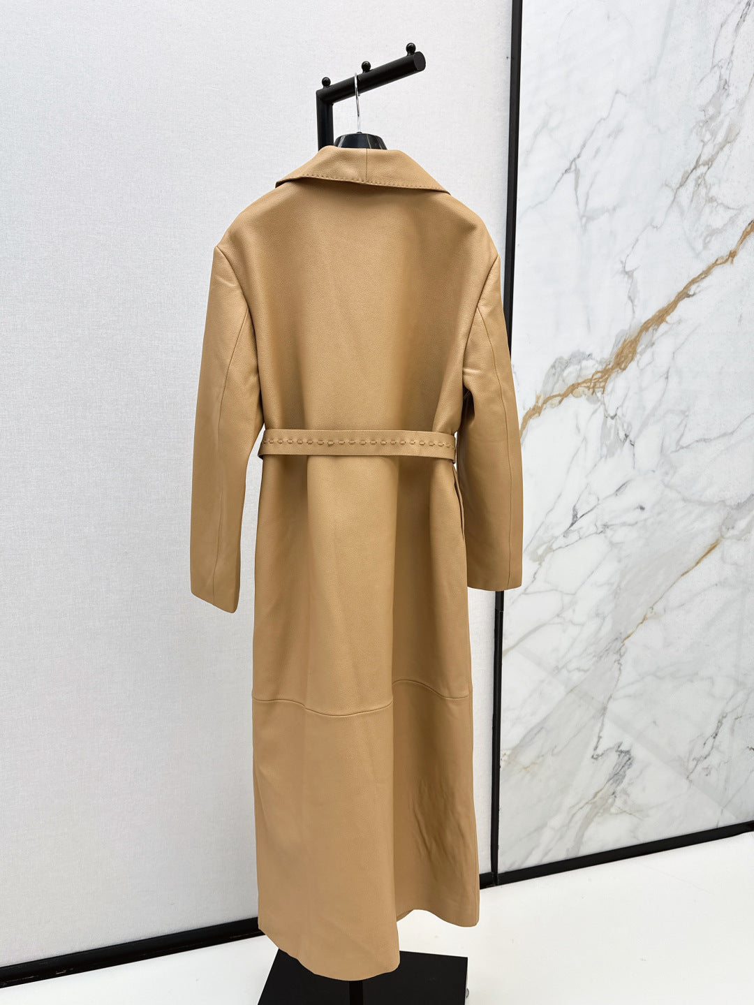 25fw leather coat
