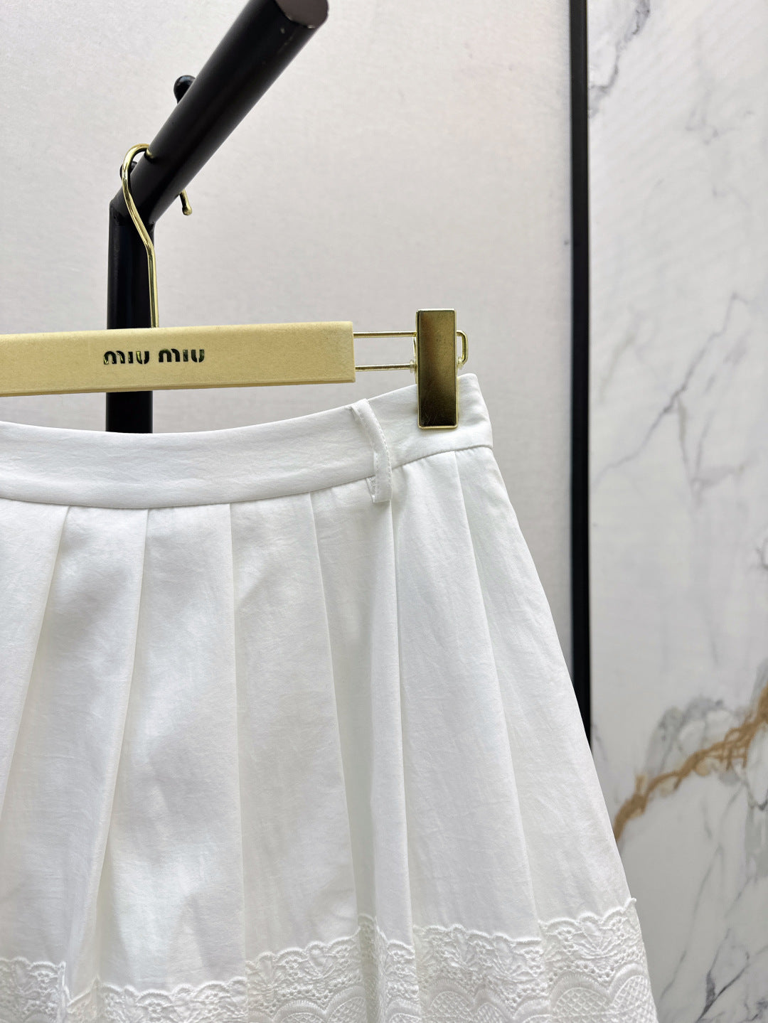 25fw pleated skirt
