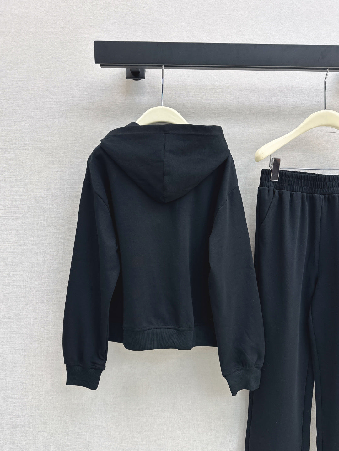 25fw tracksuit