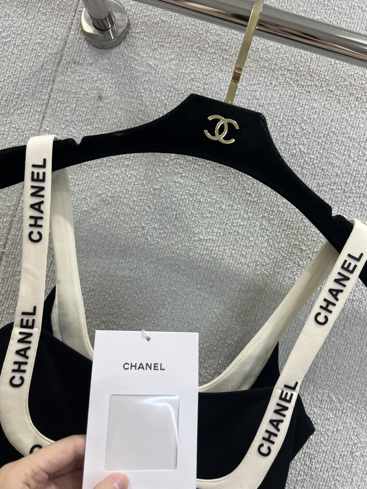 25ss U-shaped vest