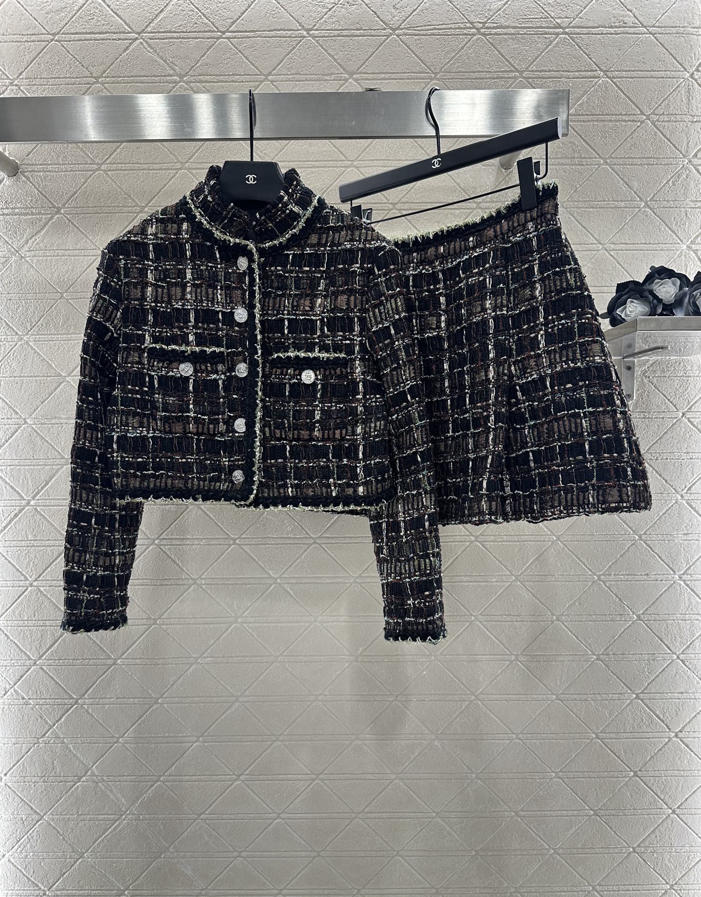 25 New Arrival Woven Jacket and Skirt Set