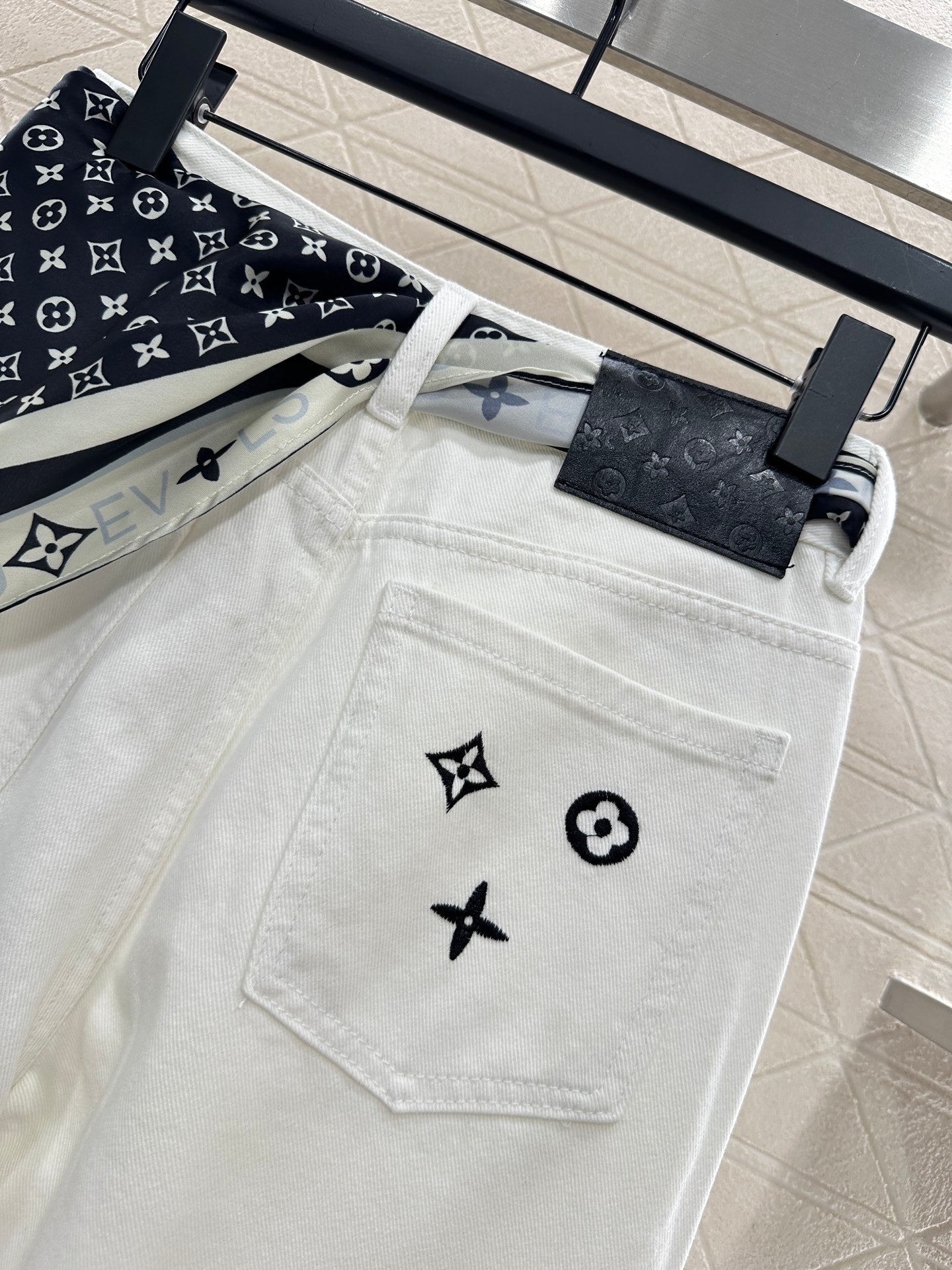 25 New Arrivals Embroidered Denim Pants