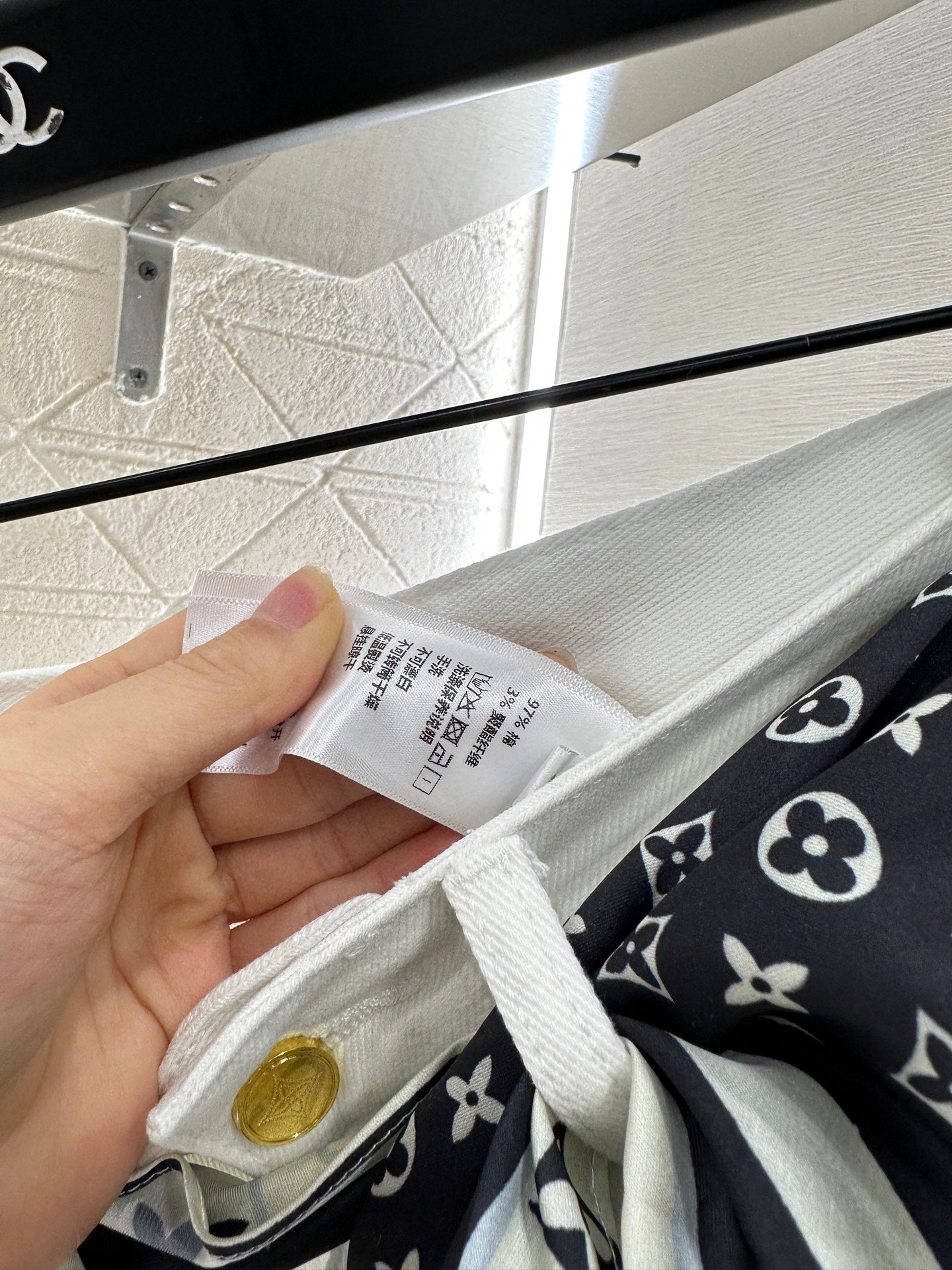 25 New Arrivals Embroidered Denim Pants