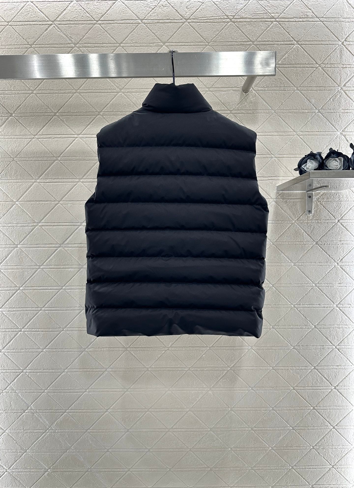 25 New Arrival Down Vest