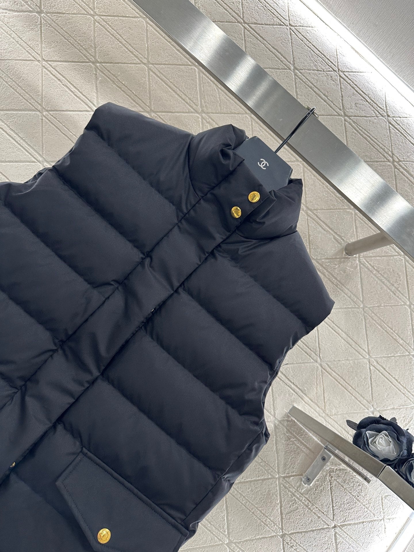 25 New Arrival Down Vest