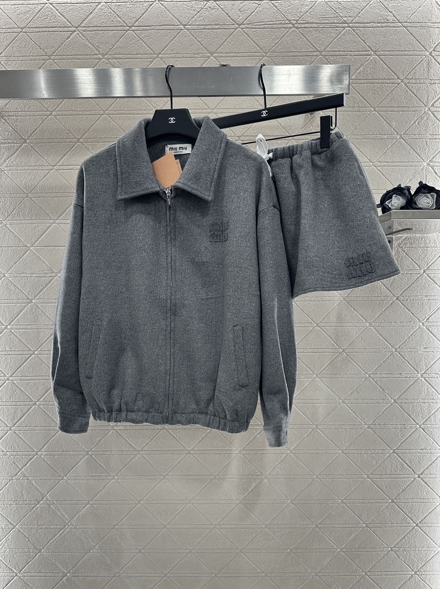 2025 New Arrivals Jacket and Skirt Set