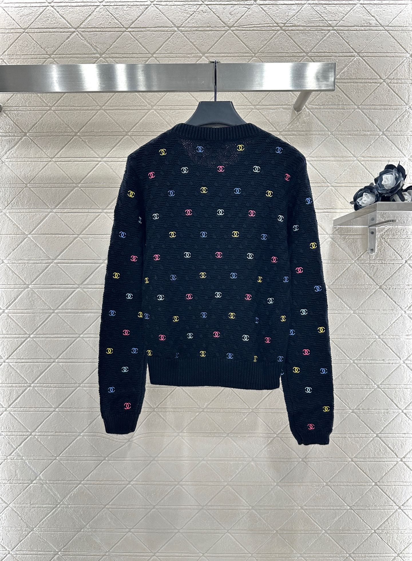 25fw new round neck embroidered knitted sweater