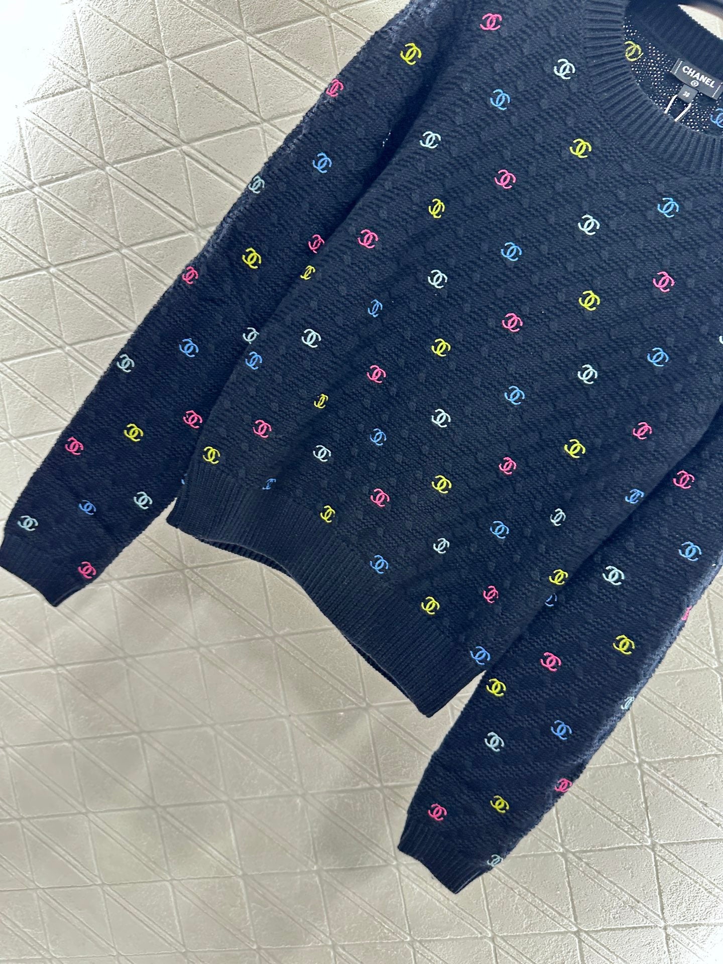 25fw new round neck embroidered knitted sweater