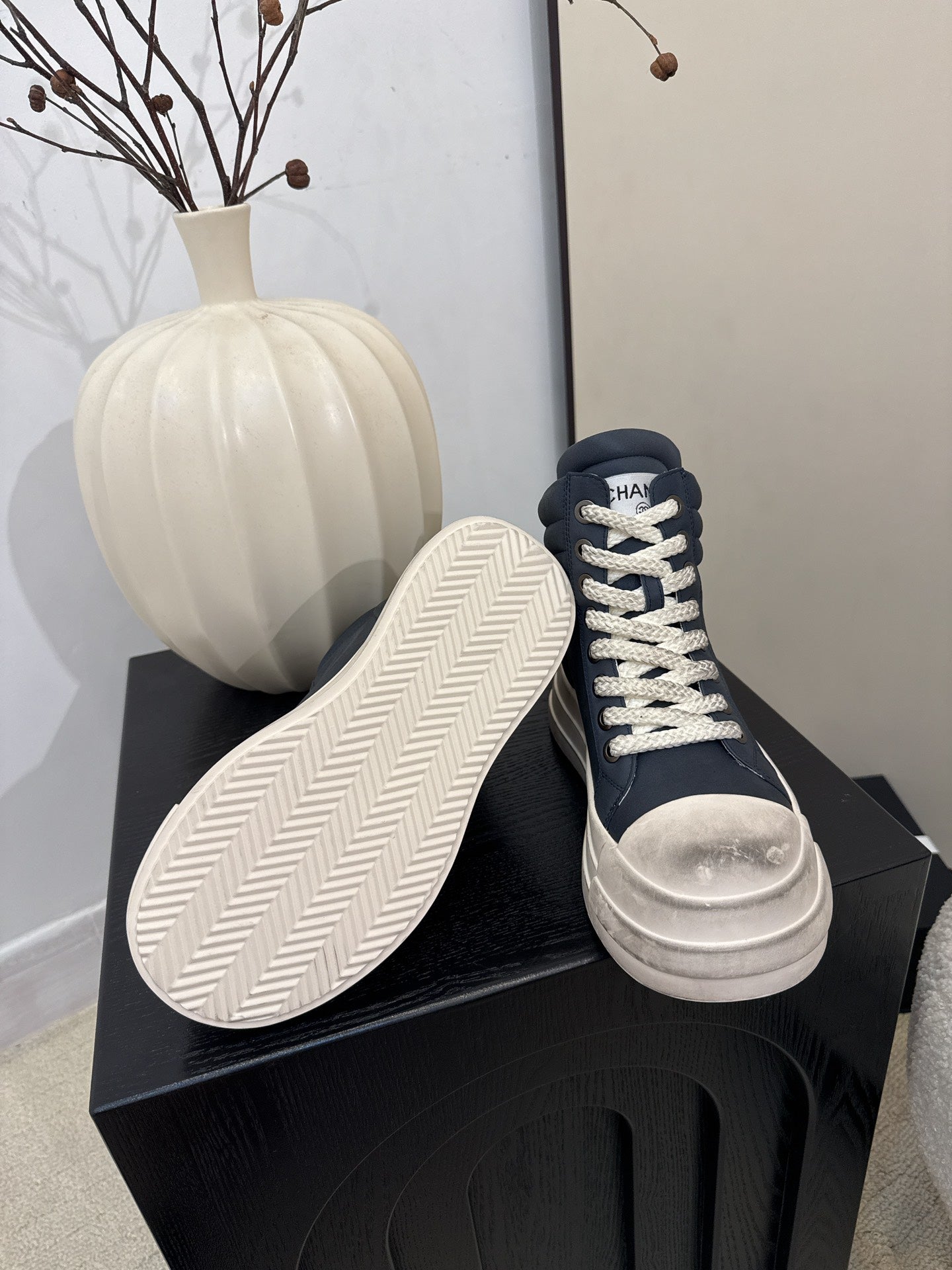 25 Make old thick soled mid top casual shoes(WHITE/NAVY/BLACK)
