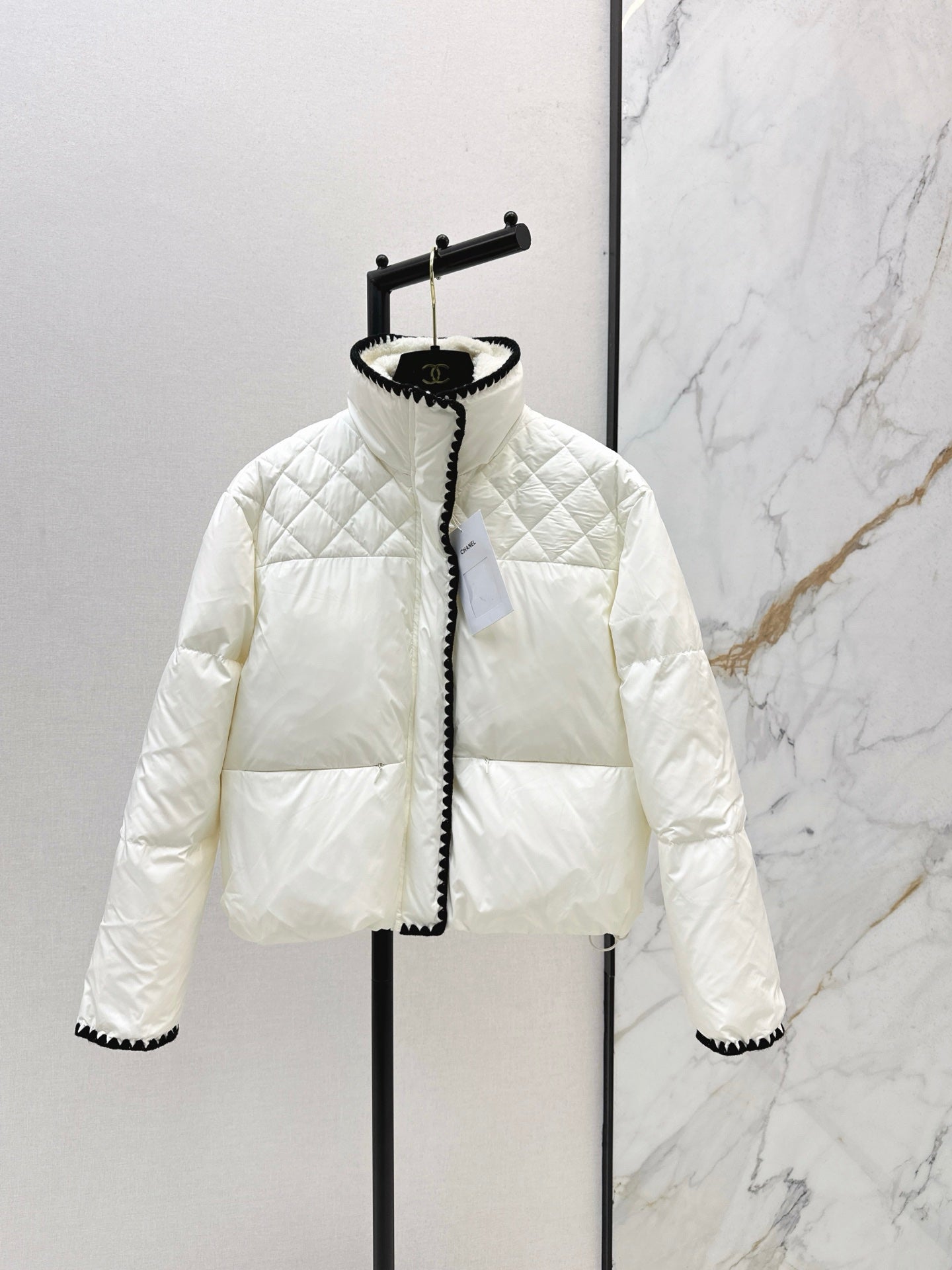 25 New Stand Collar Down Jacket