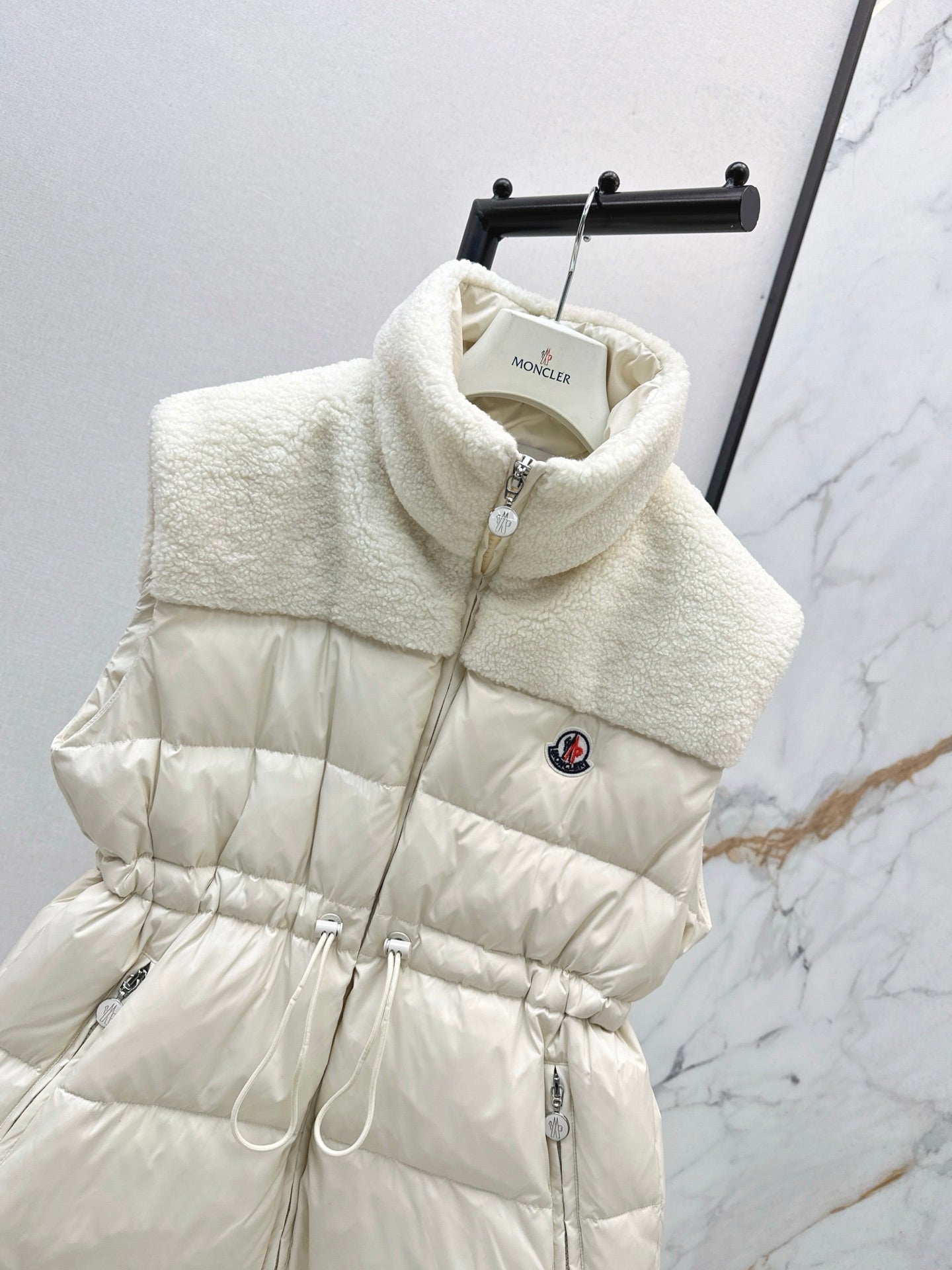 25 New environmentally friendly lambswool down jacket vest(White/Black)