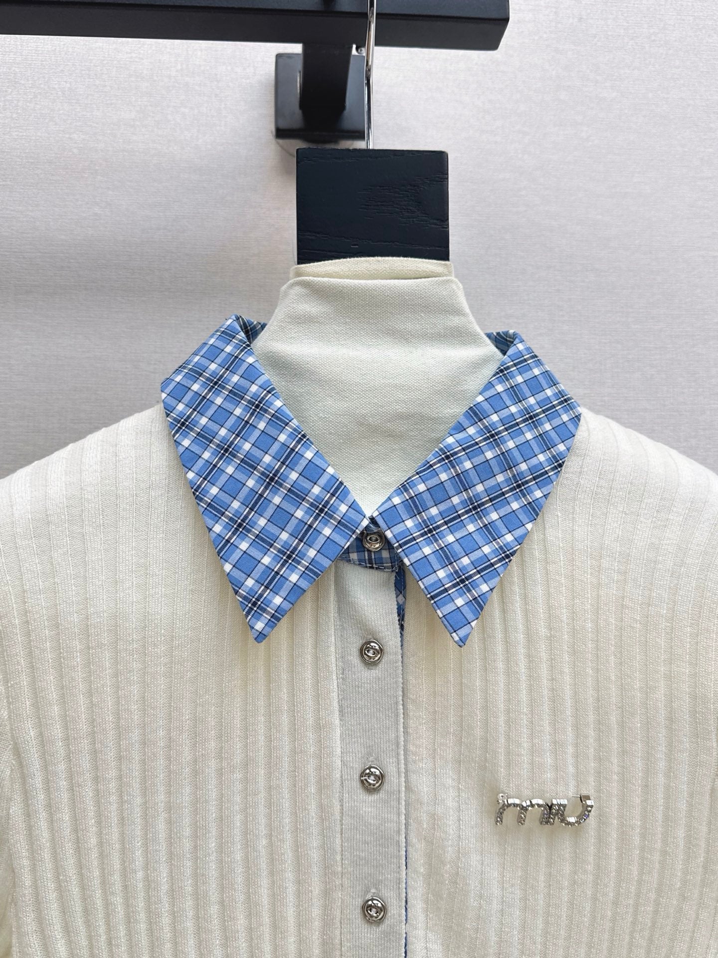 25 New plaid stitching fake two-piece sweater(WHITE/BLACK)