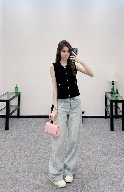 25 new products Knitted vest