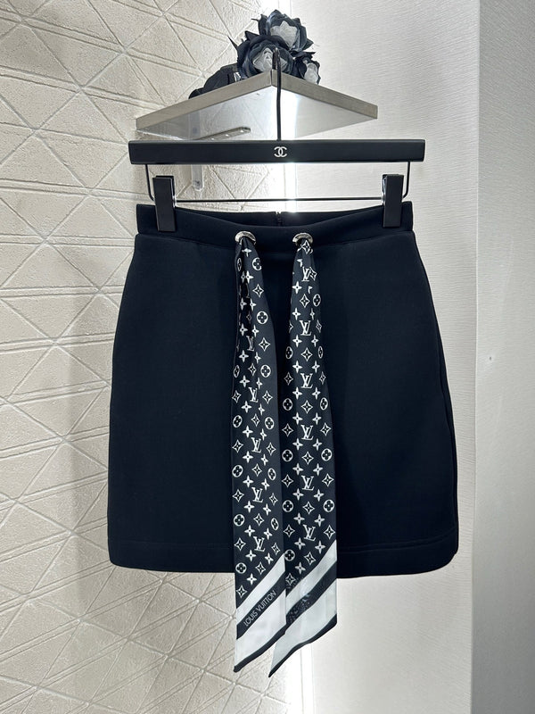 25 new products Silk sweater skirt set