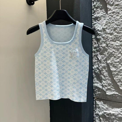 Laser logo knitted vest