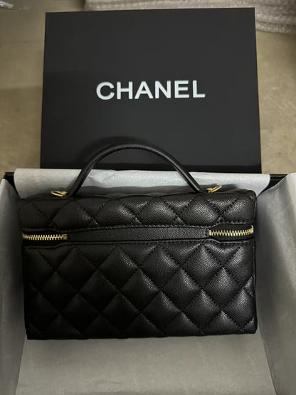 No-waist chain bag