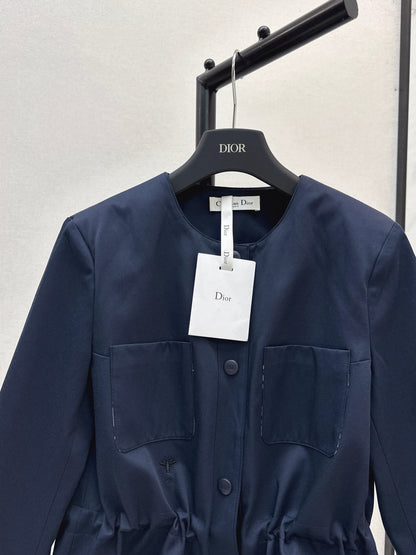 Round-neck, waisted trench coat