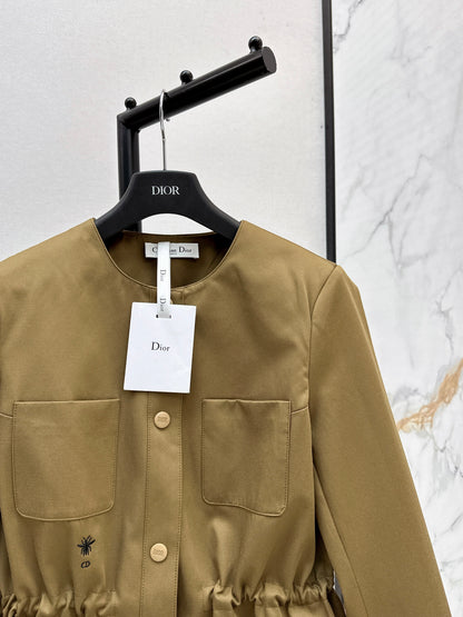 Round-neck, waisted trench coat