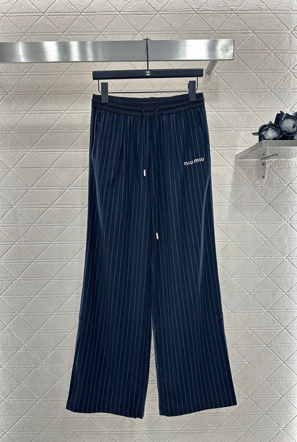 25fw Silhouette striped suit set