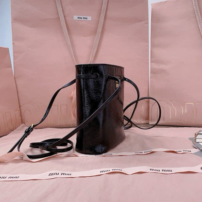 M 25 New mini bucket bag