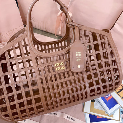 M 25 New Product Vegetable Basket Sea Salt White Soft Naa Leather Handbag 5BA294