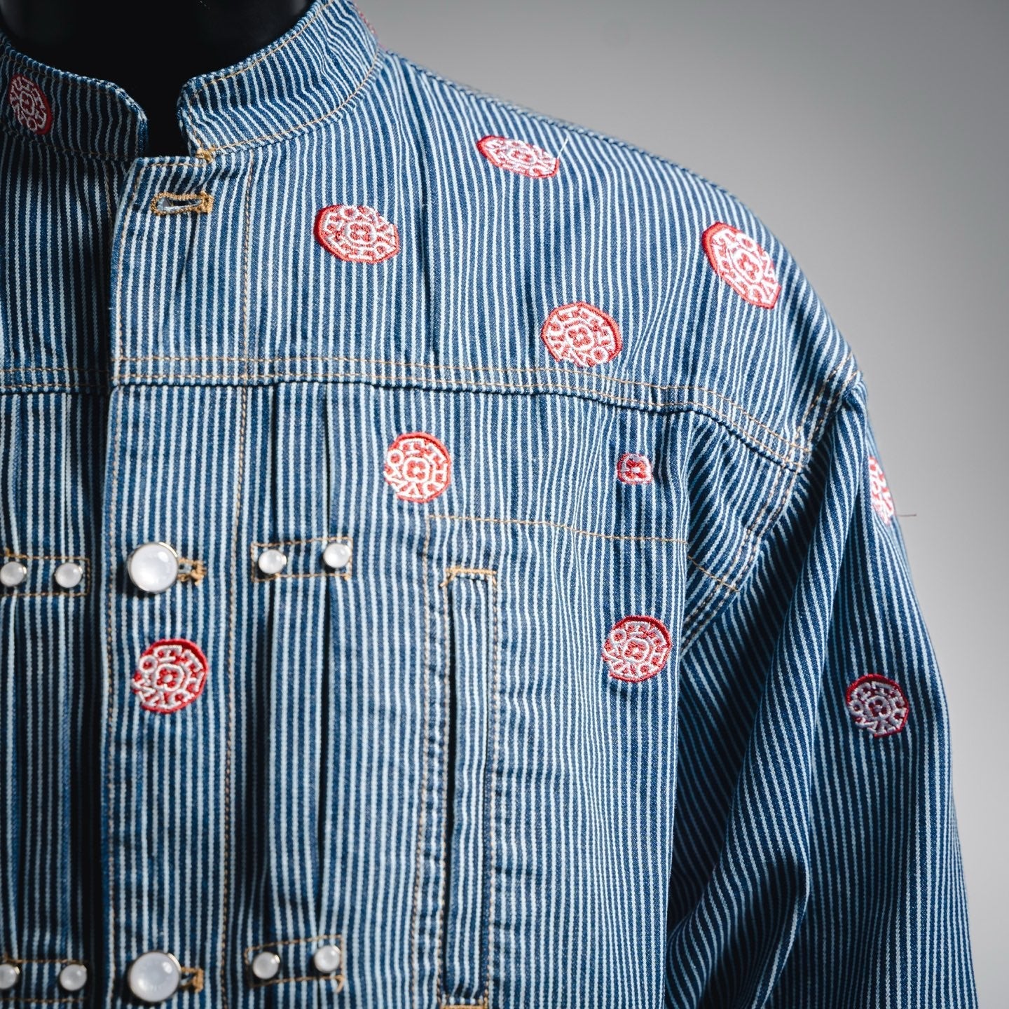 25 Collaborative Sakura Embroidered Vertical Striped Denim