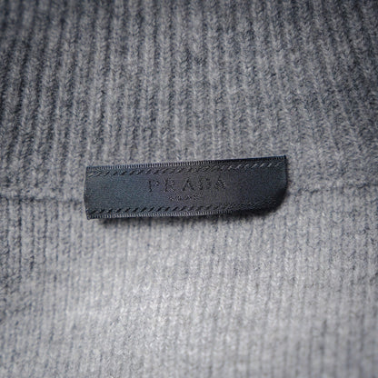25 Knitted Zippered Long Cardigan