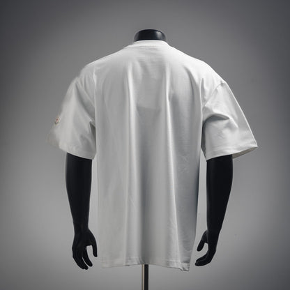 25ss's new early spring short-sleeved T-shirt with a pixelated, foamed logo print.